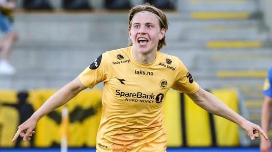 快船战胜火箭阿门·汤普森赛后接受采访（快船击败火箭，阿门-汤普森赛后接受媒体采访）