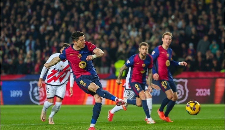 阿达尼：附加赛没比意大利更强的球队，但我们的水平令我担忧