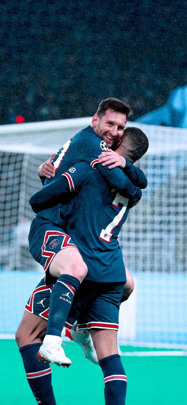 德州游骑兵队王牌投手德格罗姆加盟首年即接受第二次 TJ 手术