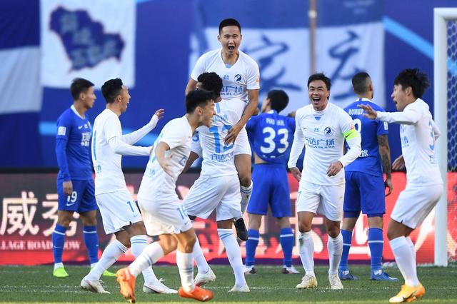 534场，诺伊尔追平伊梅尔并列德甲门将历史出场榜第二位