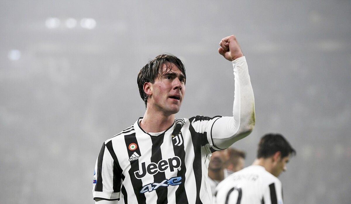 进球+造乌龙，麦克托米奈当选那不勒斯2-0卡拉巴赫全场最佳