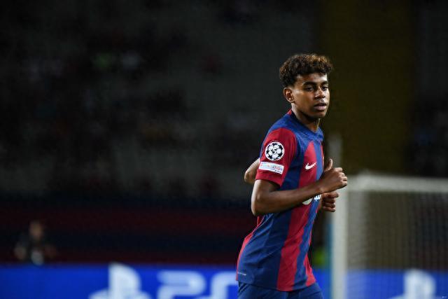 这下真信了！切尔西9号魔咒无人可破，新援中锋再遭严重伤情困扰